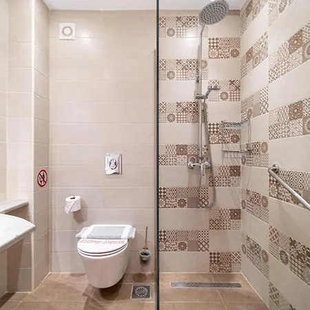 Lido Paradise Corfu * Agios Gordios (Corfu)